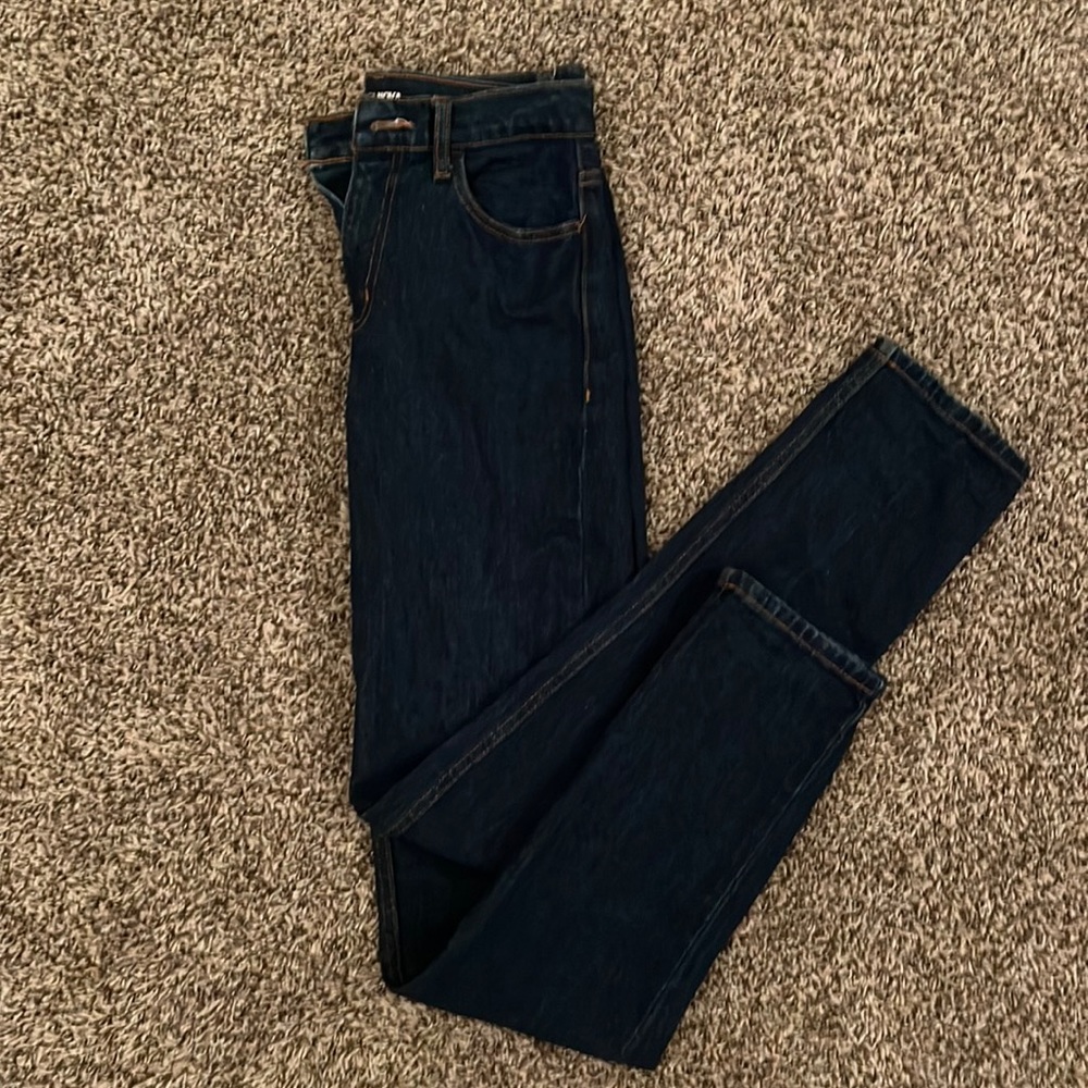 Straight leg blue jeans